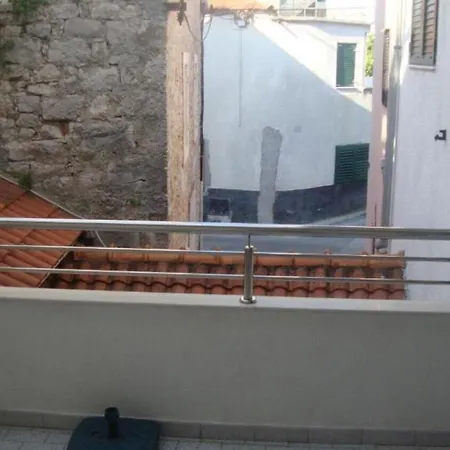 Ksenija - With Garden & Bbq Vodice