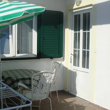 Ksenija - With Garden & Bbq Vodice